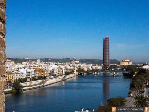 sevilha-vista-da-torre-de-ouro-logo-1.jpg